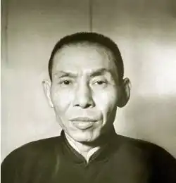 杜月笙儿子因父亲临终前的一句话,捐了18亿古董给国家