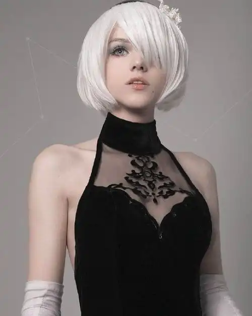 家长砸坏女儿的cos道具,称她不务正业爱好而已,至于吗