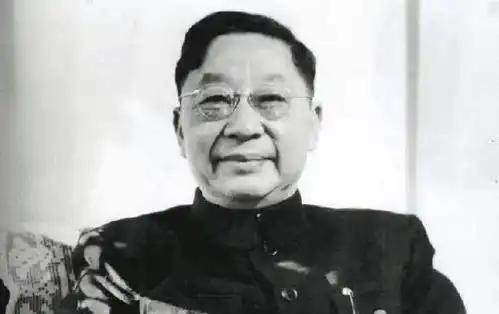 老舍之子舒乙父亲投湖后,在遗体旁静坐一夜,一生夹着尾巴做人
