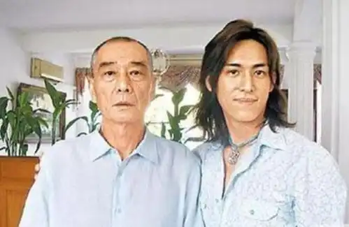 曾和陈乔恩相恋,放弃上亿遗产靠自己,40岁演折颜比小鲜肉还嫩