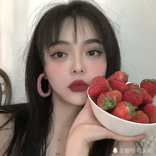 甜而不腻的爱情,通常会有这3种特征,全中的红本本等你