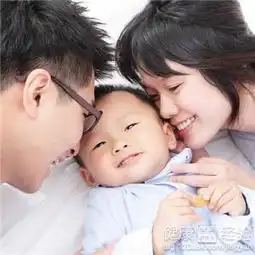 女人怀胎几个月生小孩