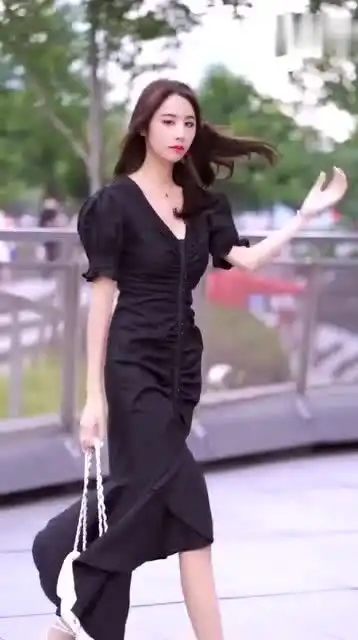 高冷小姐姐,是不是理想型女友