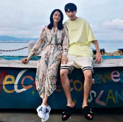 名字不洋气的假日暖洋洋,但是内容挺洋气的