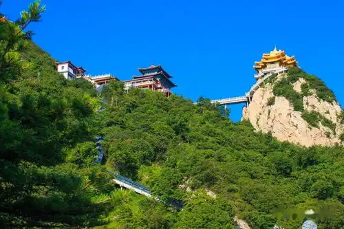 特价风暴5a级老君山二日游仅需198十里春风,都不如你人间仙境,醉美老君山