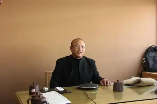 国医传承丨国医大师张震携云岭中医疏调学派骨干在贞和中医馆开展远程带教