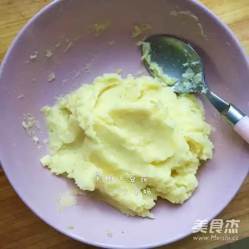 土豆酥盒子的做法