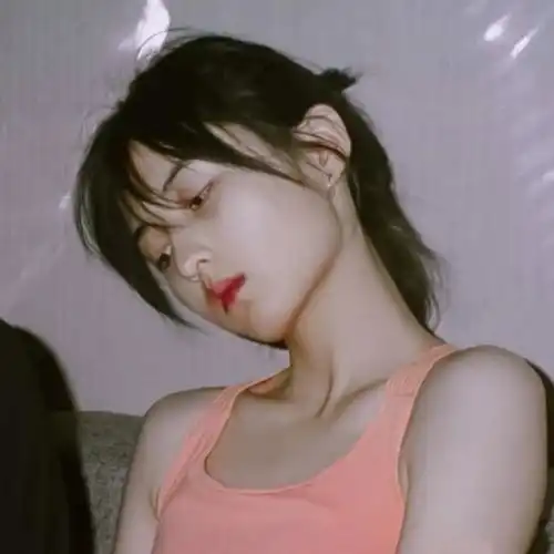 手机壁纸和背景图张子枫