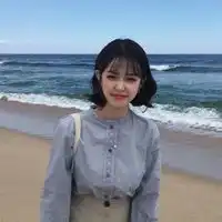 杨清柠短发照片微信头像图片大全