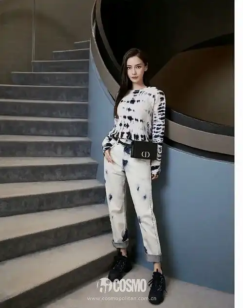 倪妮宋祖儿的出游照,鞋最洗眼睛