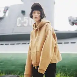 连帽衫刘亦菲变元气少女的秘密武器