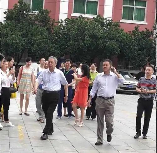 国医大师熊继柏中医临床传承培训公开课长沙举行