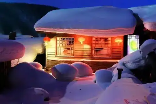 最美的冬天在这里东北雪乡激情滑雪泡温泉体验冰火两重天