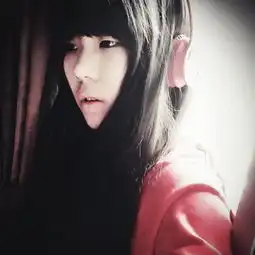 我好看吗我总是觉得自己好丑不配活在世上我玷污了这个世界我父母都