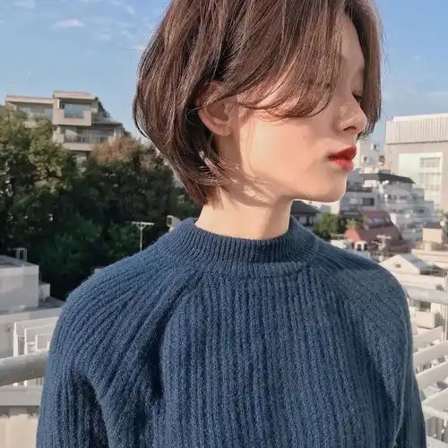 潮美妆如果要鼓起勇气剪一次短发,那就选这款初恋头吧