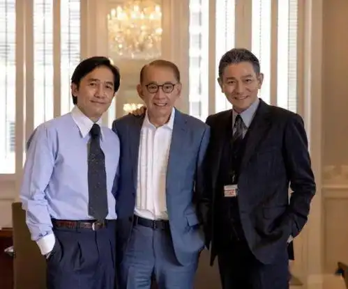 依旧是男神刘嘉玲晒梁朝伟帅照为老公庆59岁生日