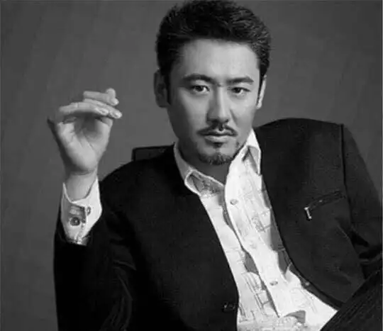 继王思聪金星diss吴秀波不良作风后,著名女作家六六也发表了看法
