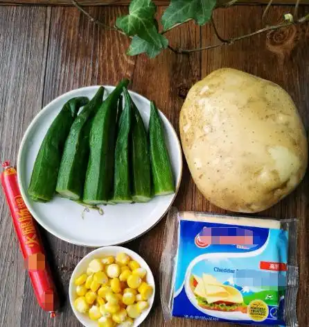 教你做用秋葵做一道网红美食,食材多样,补钙补铁,连汤汁都吃光