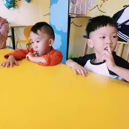 宝宝爱发脾气无故哭闹,背后原因是这个