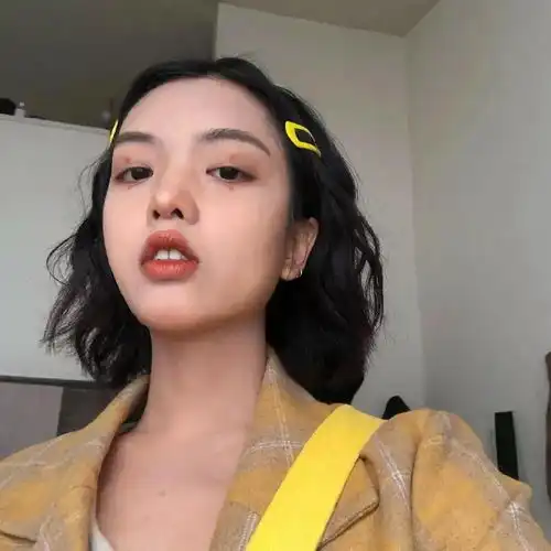 头像其实我不胖只是被生活打肿了