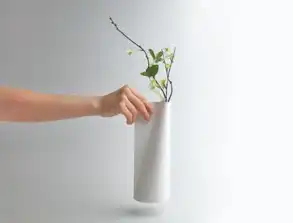 韩国设计师jiwonchoi纸花瓶