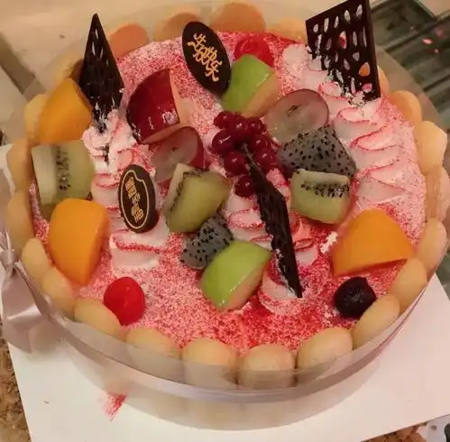 因为有你,心存感恩红星美凯龙额头湾竹叶海商场欢庆开业2周年