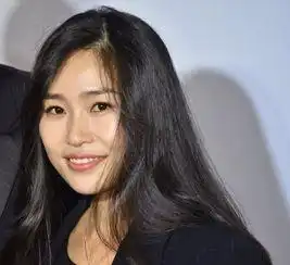 张艺谋长女张末,二嫁外国人后灰溜溜回国,与巩俐达成和解