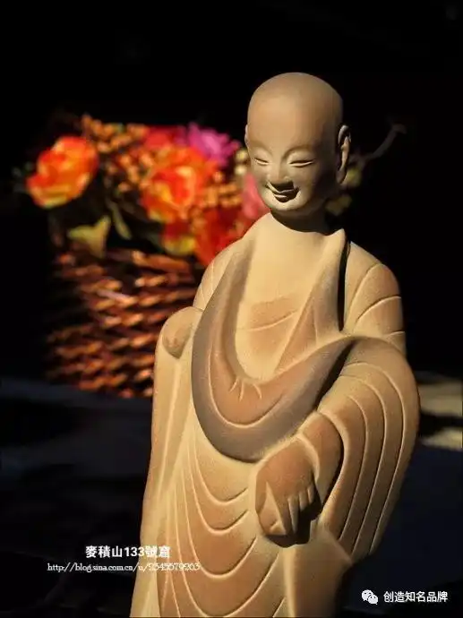 中国西北天水,麦积山石窟,东方微笑世界文化遗产