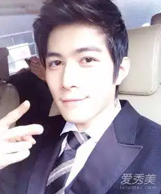 胖子逆袭男神胡歌彭于晏柯震东堪称瘦身界的典范