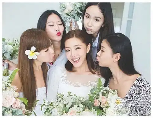 她41岁离婚没孩子,10年婚姻崩塌,事业却一路开挂