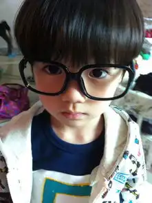 qq皮肤我也要生个这么可爱的儿子男生