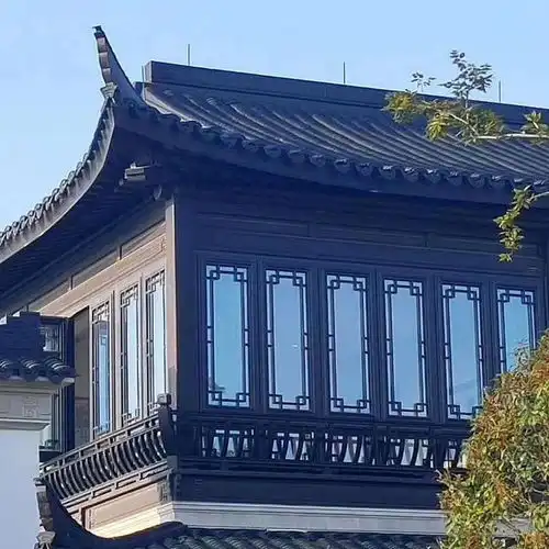 新中式楼房仿古门窗冠墅阳光