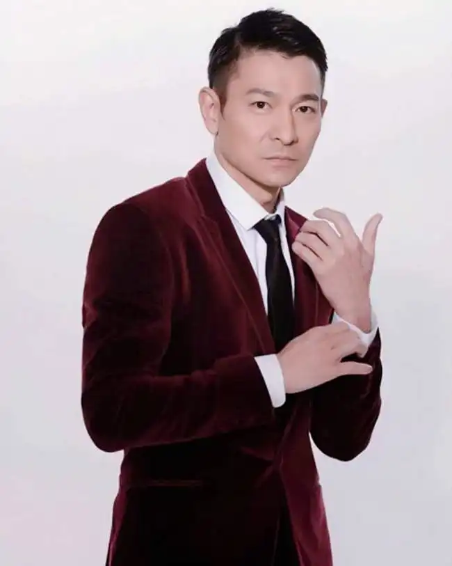 刘德华鹿晗喊话吴京,零片酬出演战狼3可以吗吴京高情商回应