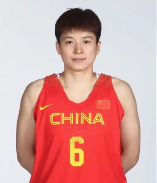 中国女子三人篮球队团队颜值直逼天花板