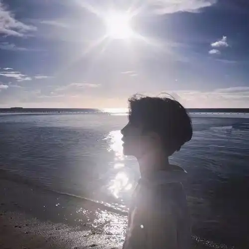 男生头像为什么重要的东西,总在觉察到的时候就已失去
