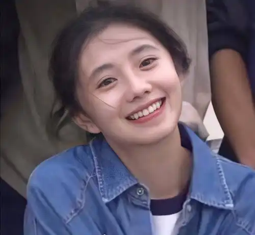 求甜妹头像