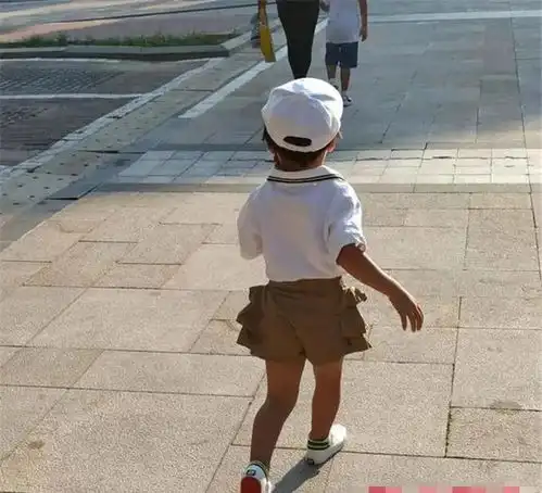 孩子不哭就是适应幼儿园老师直言我们的判断标准不是哭