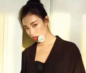 为什么别人扎的丸子头可以美上天,你的却丑哭我