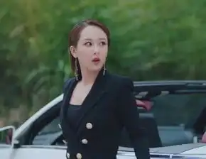杨紫新剧合作马天宇,首次出演霸道总裁,时尚造型气场十足有魅力
