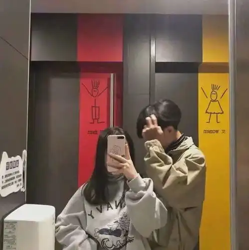 和对象换腻歪的情侣头像昂