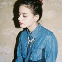 另类混搭欧美女生头像忧伤的天空