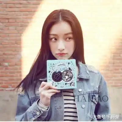 赵丽颖被疑不受冯绍峰父母喜爱,冯绍峰遭夹击,两地周旋