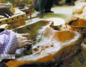百师人物胡新民每一个凤翔泥塑都有生命