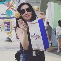 张柏芝素颜照曝光,不开美颜老了20岁