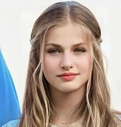 18岁西班牙公主个子1.7米很漂亮,世上年龄最小权力最大的女人