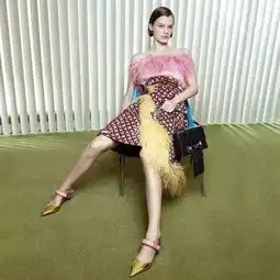 最火猫跟鞋diorgucciprada都争着抱大腿潮流正当时