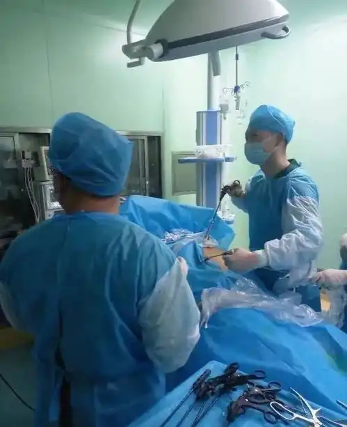 息县中医院成功救治一例高龄胆囊多发结石伴化脓性胆囊炎患者