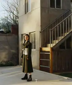 高清倪妮新封面素颜出镜军衣霸气艺术感爆棚