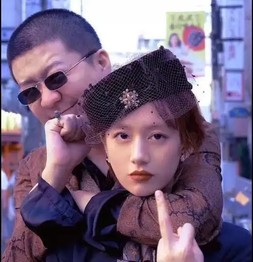 李诞前妻黑尾酱,白富美军校毕业,她的故事远比想象中精彩