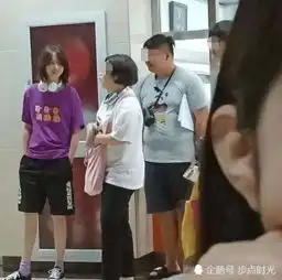 郑爽胖十斤小仙女形象崩塌,路人称见到真人没觉得胖